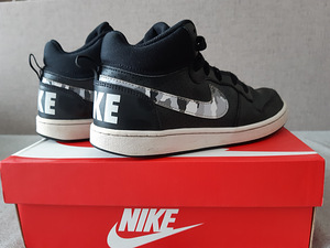 NIKE tossud (1 foto / 1)