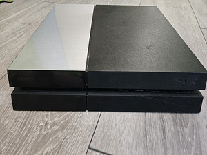 PS4 1 ТБ SSD + 2 игры + 2 консоли (2 фото из 6)