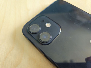 iPhone 12 Black 128GB + ümbrised + laadija (4 foto / 9)