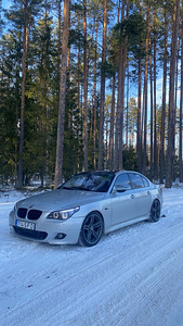 BMW 530 (2 foto / 10)