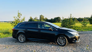 Toyota Avensis 2.0 105kW 2016 (4 foto / 13)