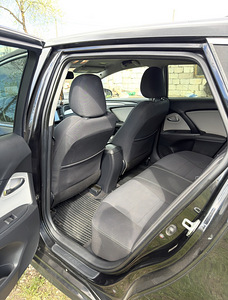 Toyota Avensis 2.0 105kW 2016 (8 foto / 13)