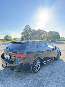 Toyota Avensis 2.0 105kW 2016 (3 foto / 14)