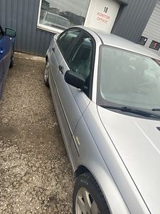 BMW 316i (4 foto / 7)