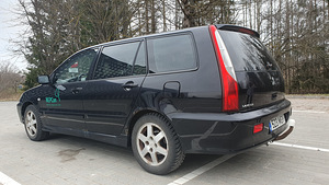 Mitsubishi Lancer Wagon 2007, 1.6 72 kW (2 foto / 7)