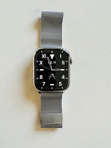 Apple Watch 7 из нержавеющей стали 45 мм