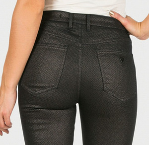 Блестящие и праздничные брюки NEW GUESS. (2 фото из 3)