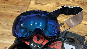 MÜÜA MAGNETIGA VOLA INNOVITY MÄEPRILLID+KLAASID (4 foto / 6)