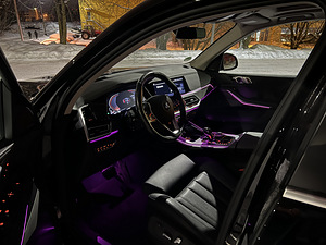 M: BMW X5 H&K/SKY-L/Laser/360 (5 foto / 12)