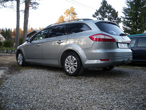 Ford Mondeo (2 фото из 5)