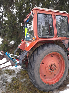Müüa traktor MTZ 82. (3 foto / 4)