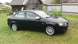 Mitsubishi Lancer (5 фото из 14)
