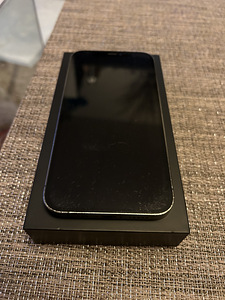 iPhone 12 про 128гб (4 фото из 5)