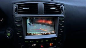 Lexus IS 220 (9 foto / 9)