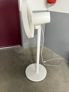 Напольный смарт-вентилятор Mi Smart Standing Fan 1C (2 фото из 6)