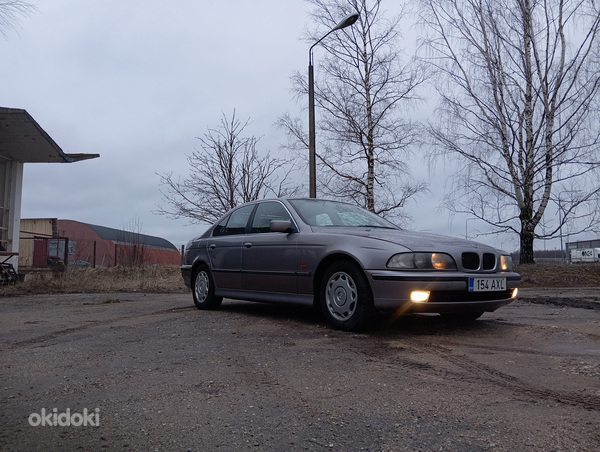 BMW e39 (фото #5)