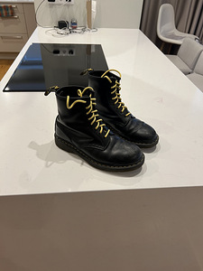 Dr.Martens KIIRMÜÜK‼️ (1 foto / 5)
