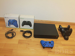 Xbox One X 1 TB (2 foto / 5)