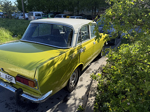 Москвич 2140 (5 фото из 11)