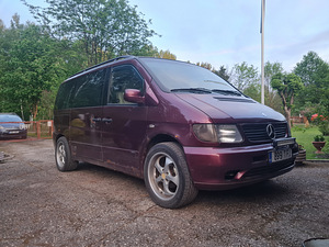 Мерседес-Бенц V Класс (4 фото из 8)