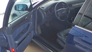Audi A6 2.8 V6 142kw Quattro (12 foto / 14)