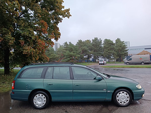 Opel Omega tagavedu manuaal ÜV 07.2025a (4 foto / 15)