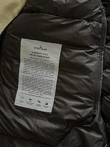 Stone Island vest (2 foto / 5)