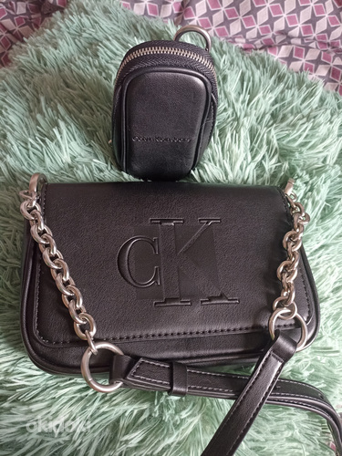 Новая сумка Calvin Klein (фото #1)