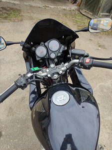 Honda hornet CB 600s (2 foto / 5)