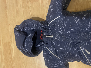 Talvekombinesoon Reima 80 + 2 mütsi, saapad, labakindad (8 foto / 10)