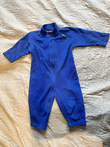 Talvekombinesoon Reima 80 + 2 mütsi, saapad, labakindad (9 foto / 10)