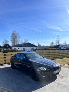 BMW f10 530xd 2016 (3 foto / 7)