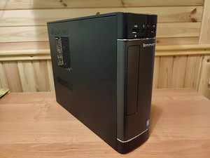 Lenovo lauaarvuti komplekt (2 foto / 6)
