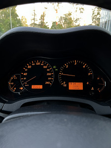 Toyota Avensis 2.0 93kw 2007 diisel (11 foto / 11)