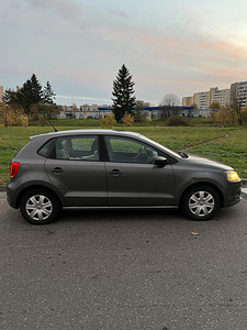 Volkswagen Polo 1.2 51kw 2010 B (3 foto / 13)