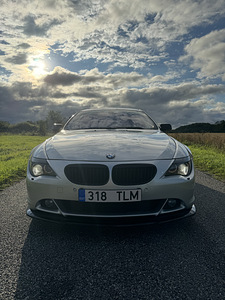 BMW 645 CI v8 (8 foto / 12)