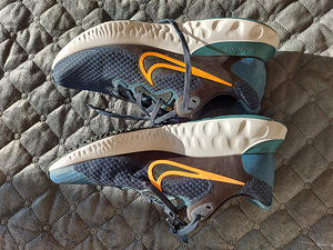 M. Tossud / M. Tossud NIKE 44,5 (3 foto / 5)