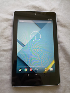 Планшет Asus Nexus 7 (4 фото из 5)