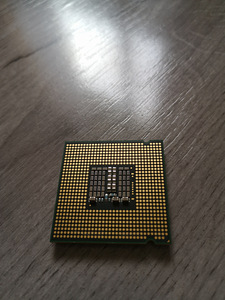 Intel® Core™2 Quad Processor Q9550 (2 foto / 3)