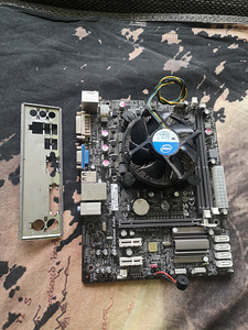 ECS H61H2-M2 LGA1155 (1 foto / 4)