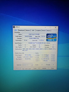 Dell Vostro 3750 17" i5, 8GB,120GB SSD,GeForce 525m (10 foto / 10)