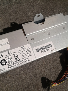 Toiteplokk Artesyn 1028W (7 foto / 9)