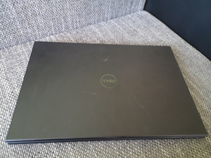 Dell Inspiron 3542 i3-4030U,4GB,250GB SSD,3-4h, TouchScreen (5 foto / 10)