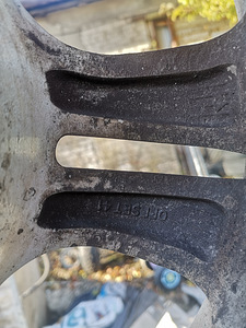 Шины 215/65R16 Studded + диски Kia Sportage (7 фото из 7)