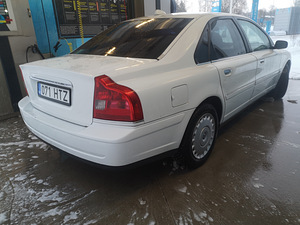 Volvo S80 FL 2.4 D5 120kw 04a (6 foto / 11)