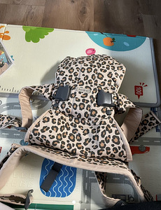 Babybjörn baby carrier one comfy cotton (1 foto / 2)