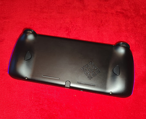 Ayn Odin Lite 6/128 (3 foto / 9)