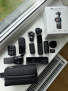 DJI Osmo Pocket 3 Creator Combo (1 foto / 7)