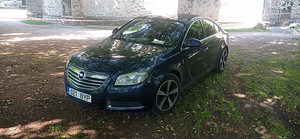 Opel insignia 2009 (5 foto / 8)