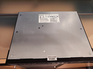 D-Link 24-Port Gigabit Smart Switch (12 X PoE max. 100W) (2 foto / 3)